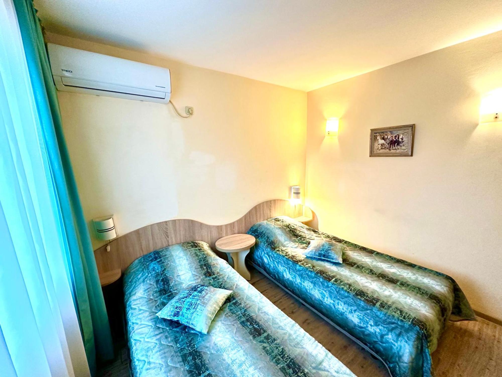 Hotel Color Varna ภายนอก รูปภาพ